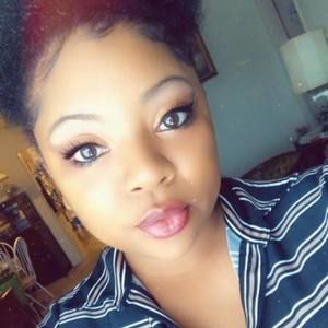 Meet your Posher, Jade